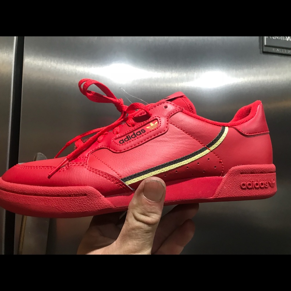 adidas New! CONTINENTAL 80 ORIGINALS J Sneakers!